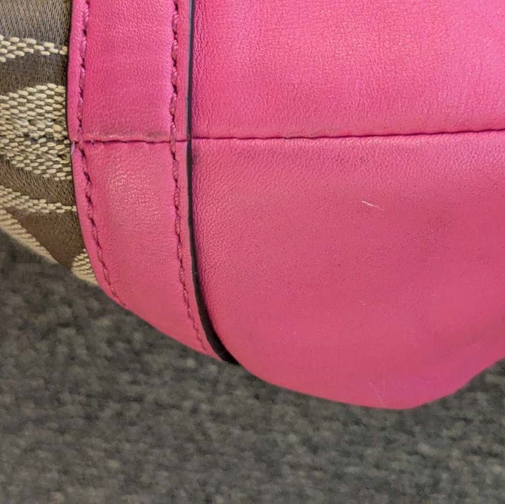 Coach Tote Carry All With Coach Jacquard And Pink Leather Trimp With Zipper - Picture 5 of 12